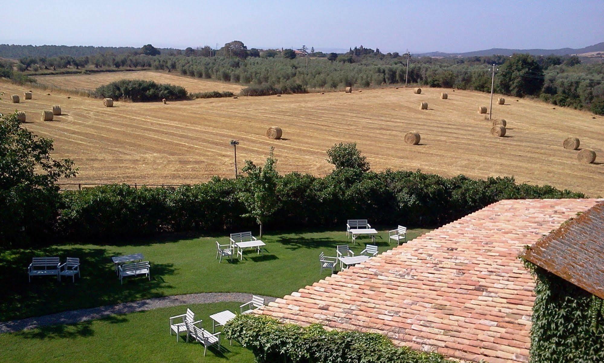 Agriturismo Casale Bonaparte Cellere Exteriör bild